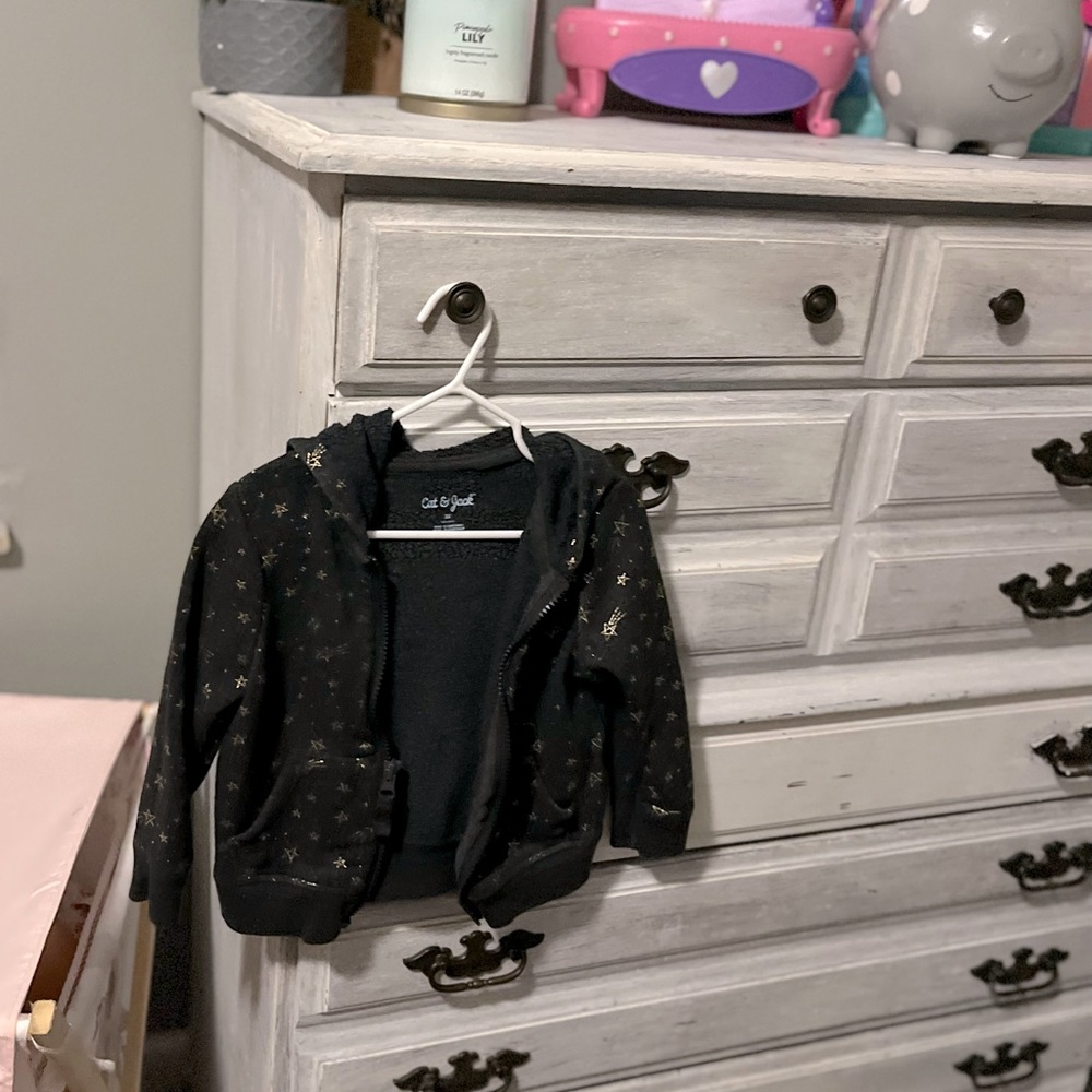 Girls 2T Cat & Jack hoodie